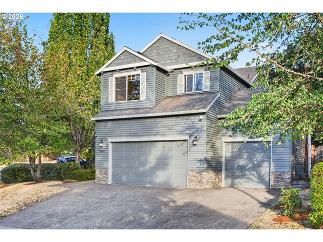 12604 Sw CREEKSHIRE Dr, Tigard, OR 97223