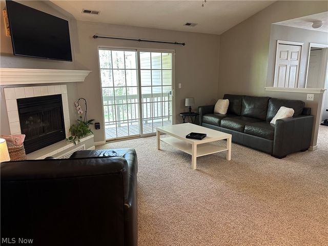 3321 Lenox Village Drive 226, Fairlawn, OH 44333