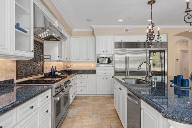 14323 Rancho Santa Fe Lakes Drive, Rancho Santa Fe, CA 92067