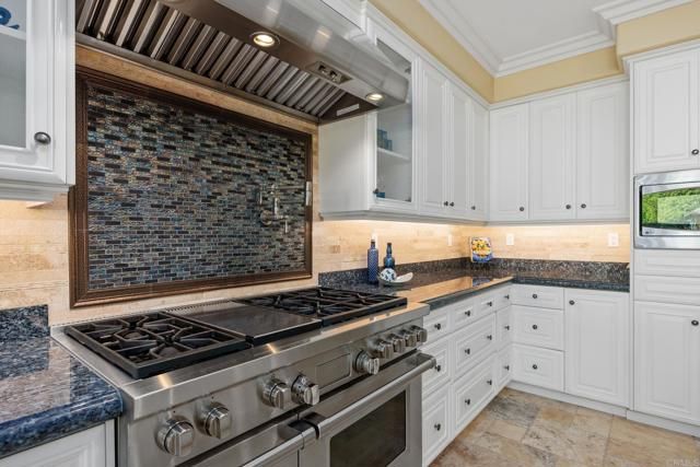 14323 Rancho Santa Fe Lakes Drive, Rancho Santa Fe, CA 92067