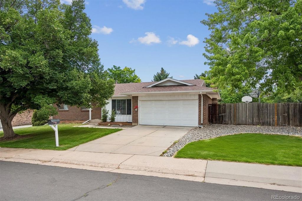 2596 S Pagosa Street, Aurora, CO 80013