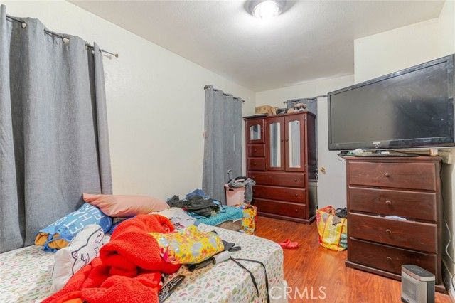 811 E 43rd Place, Los Angeles, CA 90011