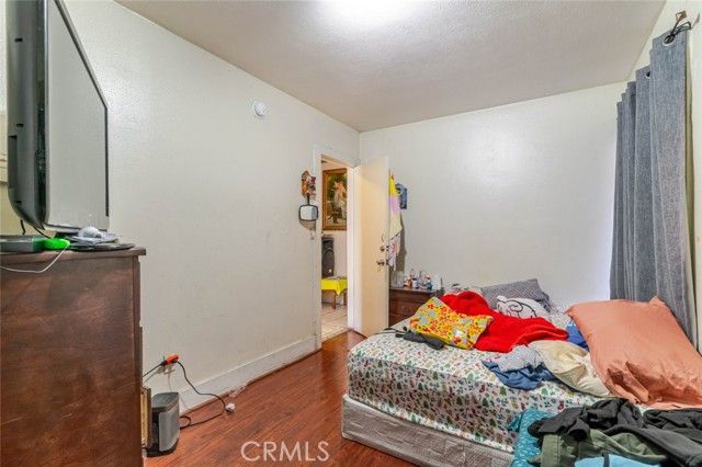 811 E 43rd Place, Los Angeles, CA 90011
