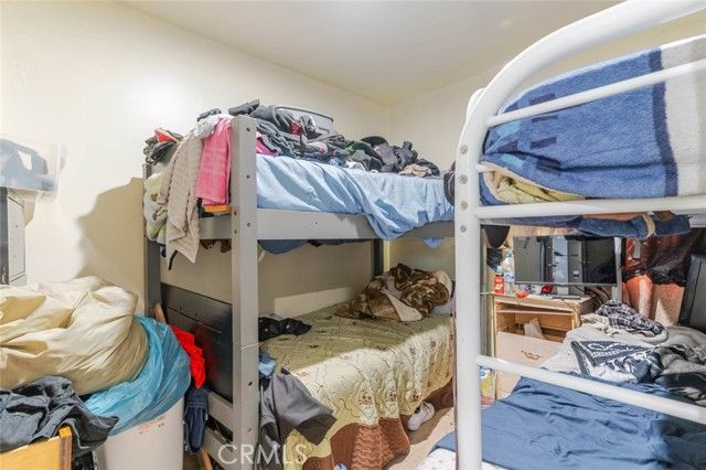 811 E 43rd Place, Los Angeles, CA 90011