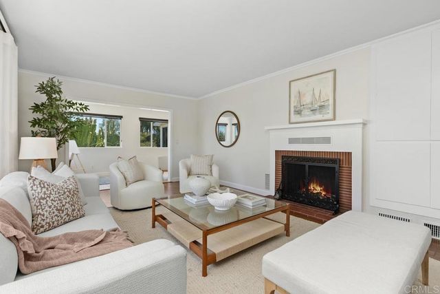 746 Sunrise Drive E, Vista, CA 92084