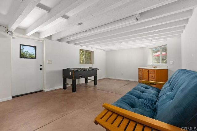 746 Sunrise Drive E, Vista, CA 92084