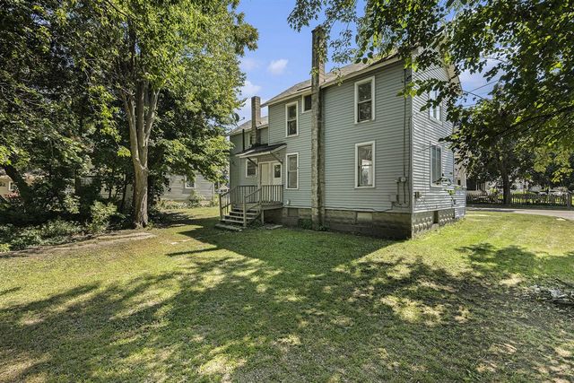 824 W Paterson Street, Kalamazoo, MI 49007