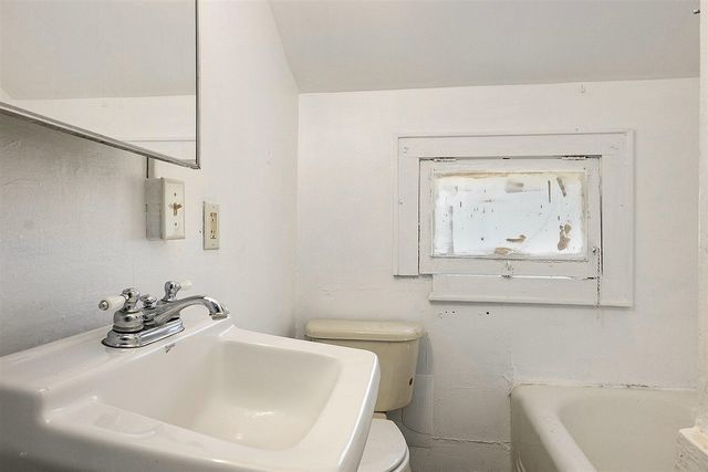 824 W Paterson Street, Kalamazoo, MI 49007