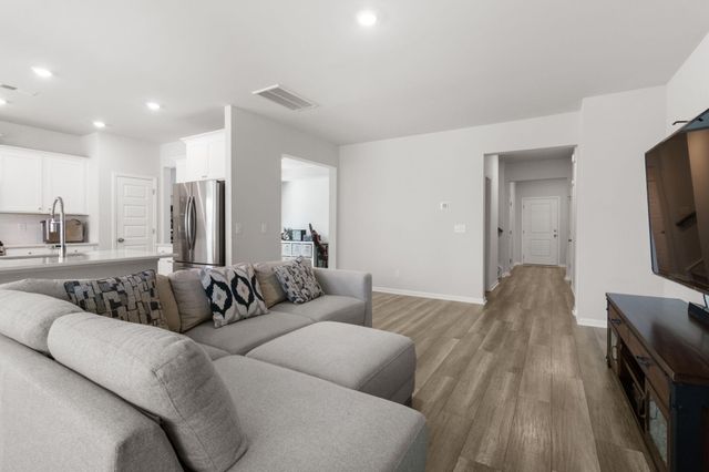 225 Red Bluff Street, Summerville, SC 29483