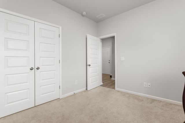 225 Red Bluff Street, Summerville, SC 29483