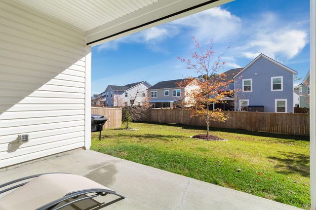 225 Red Bluff Street, Summerville, SC 29483