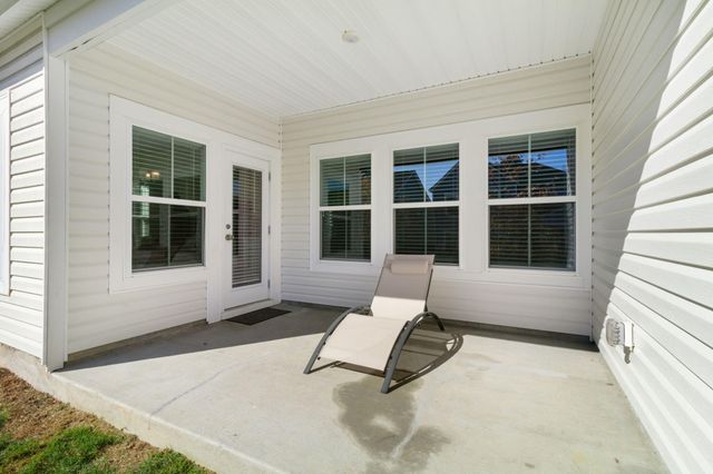 225 Red Bluff Street, Summerville, SC 29483