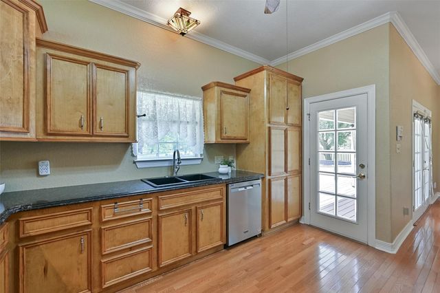 1 Wolfe Lane, Manvel, TX 77578