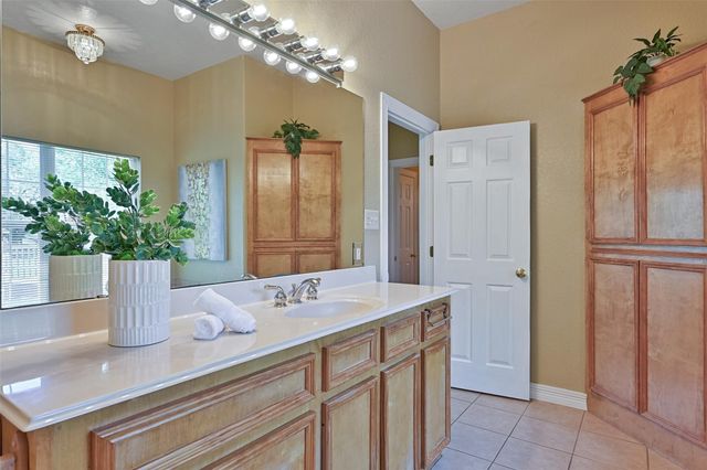 1 Wolfe Lane, Manvel, TX 77578