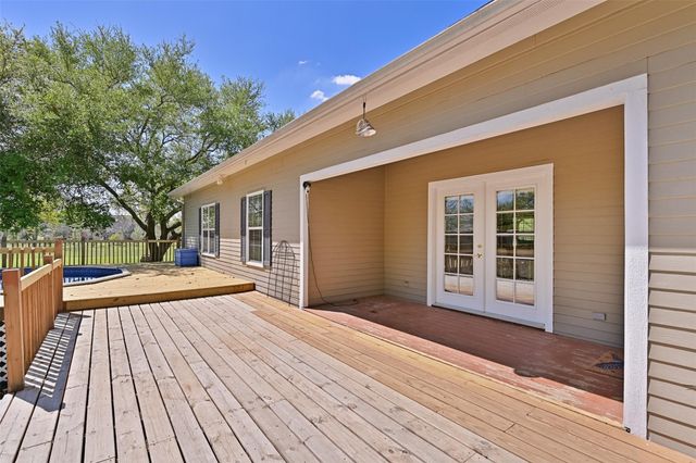 1 Wolfe Lane, Manvel, TX 77578