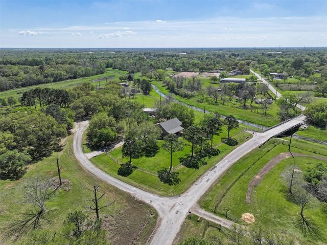 1 Wolfe Lane, Manvel, TX 77578