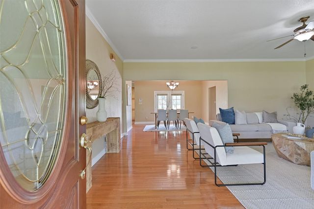 1 Wolfe Lane, Manvel, TX 77578