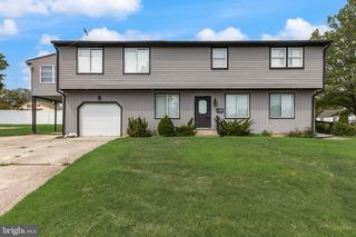1 4TH AVE, West Deptford, NJ 08051