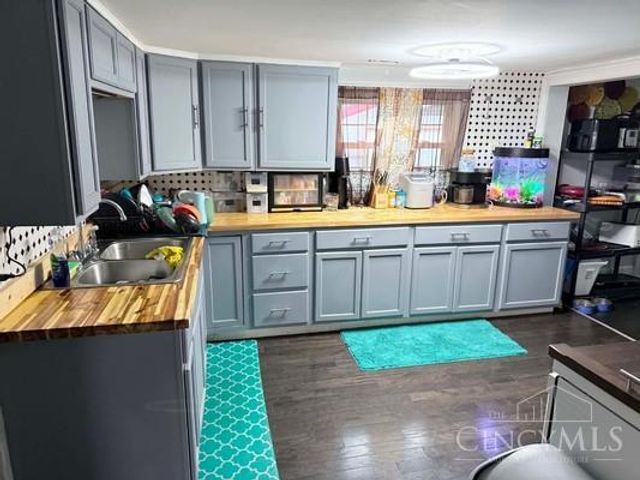 6333 Manila Road, Goshen Twp, OH 45122