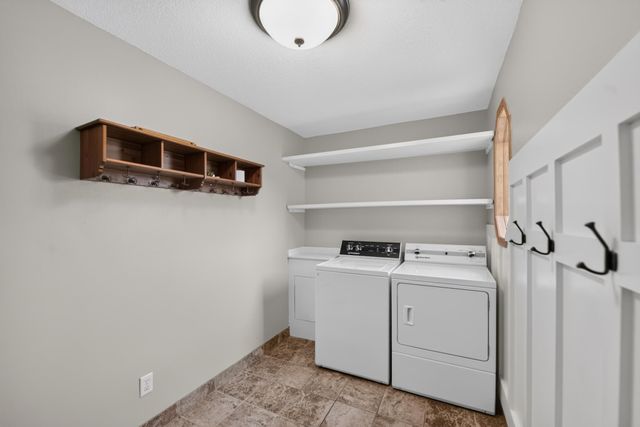16755 Firestone Way, Farmington, MN 55024