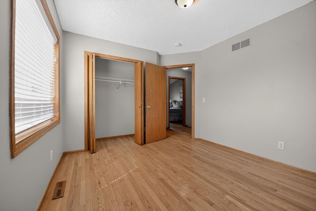 16755 Firestone Way, Farmington, MN 55024