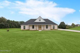 10 E Lookout Drive, Carriere, MS 39426