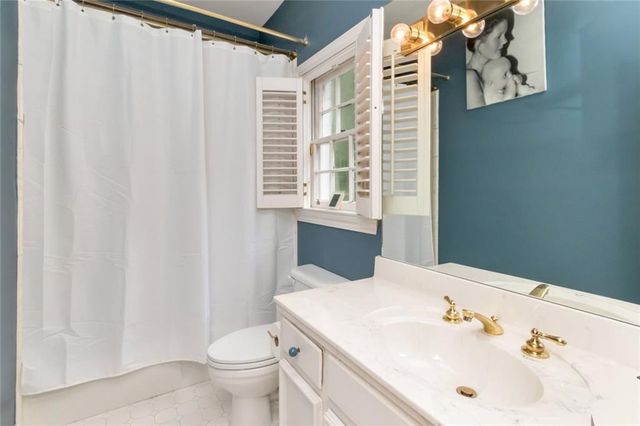 421 Tuthill Lane, Mobile, AL 36608