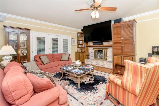 421 Tuthill Lane, Mobile, AL 36608