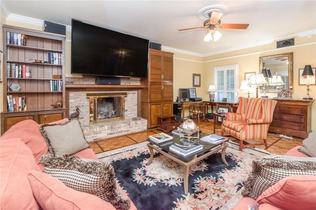 421 Tuthill Lane, Mobile, AL 36608