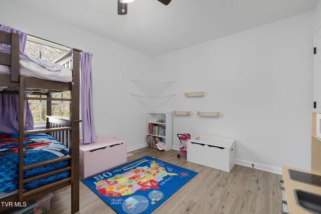 1069 Gray Station Road, Gray, TN 37615