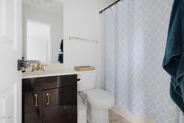 1069 Gray Station Road, Gray, TN 37615