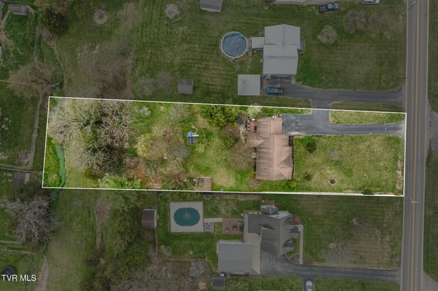 1069 Gray Station Road, Gray, TN 37615