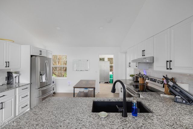 1069 Gray Station Road, Gray, TN 37615