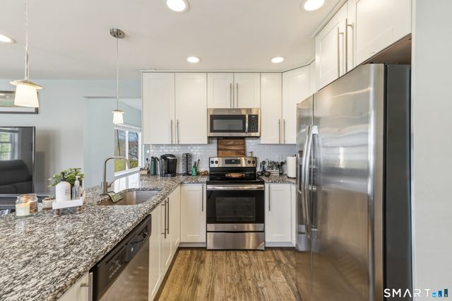 15 Cedar Avenue, Wolcott, CT 06716