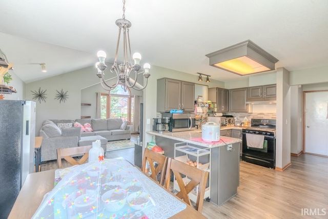 14831 Bitternut Lane, Fort Wayne, IN 46814