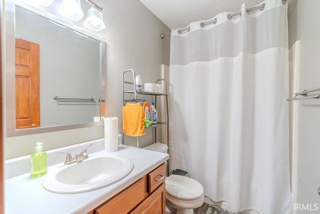 14831 Bitternut Lane, Fort Wayne, IN 46814