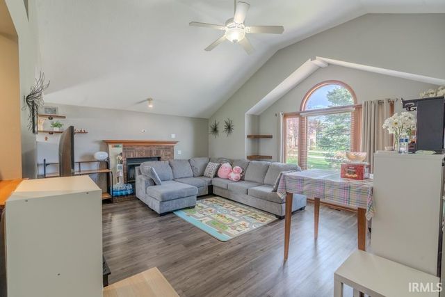 14831 Bitternut Lane, Fort Wayne, IN 46814