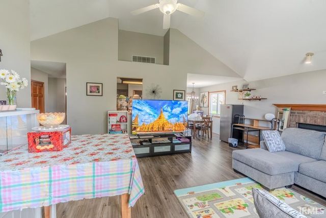 14831 Bitternut Lane, Fort Wayne, IN 46814