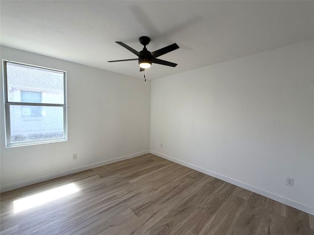 2621 Shorecrest Drive, Little Elm, TX 75068