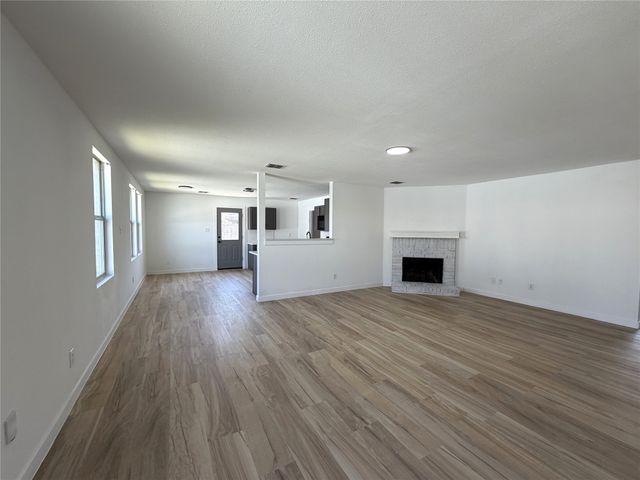 2621 Shorecrest Drive, Little Elm, TX 75068