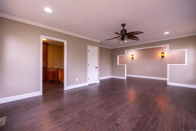 3636 T. P. White Dr, Jacksonville, AR 72076