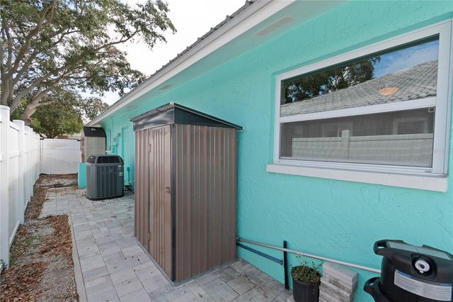 1250 DINNERBELL LANE E, Dunedin, FL 34698