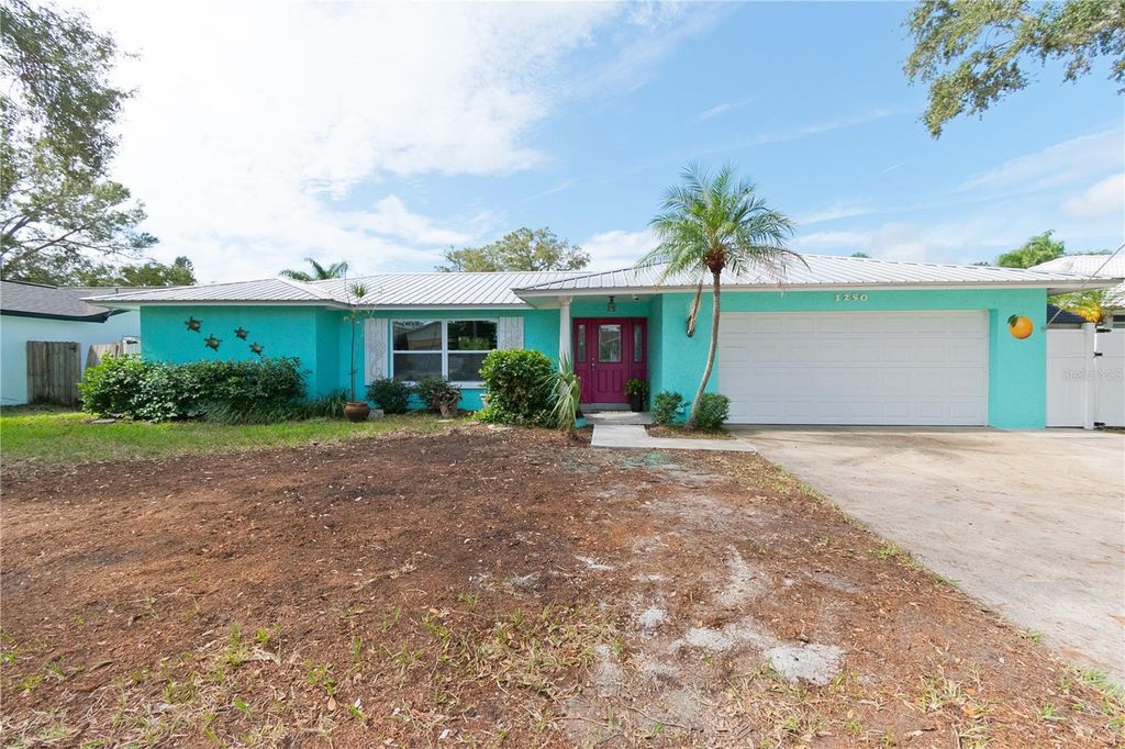 1250 DINNERBELL LANE E, Dunedin, FL 34698