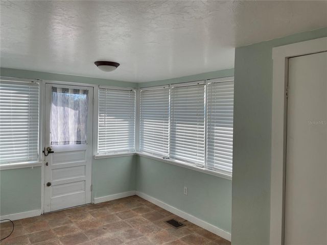 13950 SE HIGHWAY 42, Weirsdale, FL 32195