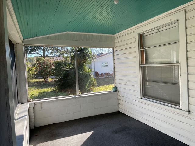 13950 SE HIGHWAY 42, Weirsdale, FL 32195