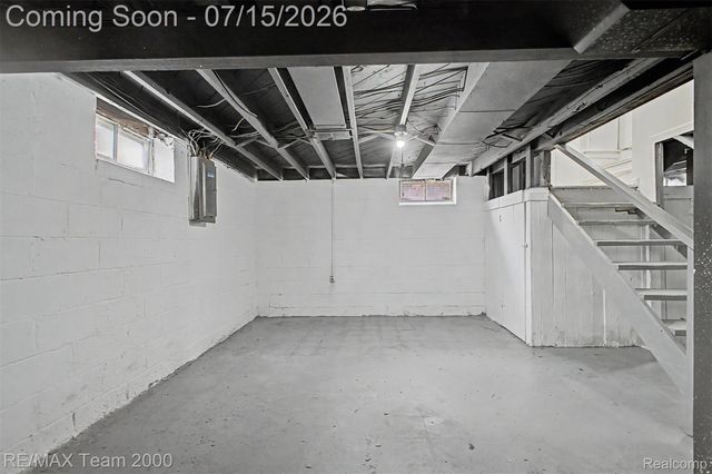 1670 Riverbank Street, Lincoln Park, MI 48146