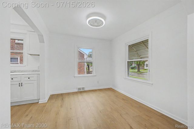 1670 Riverbank Street, Lincoln Park, MI 48146