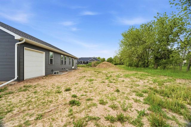 W7097 JACLYN LANE, Greenville, WI 54942