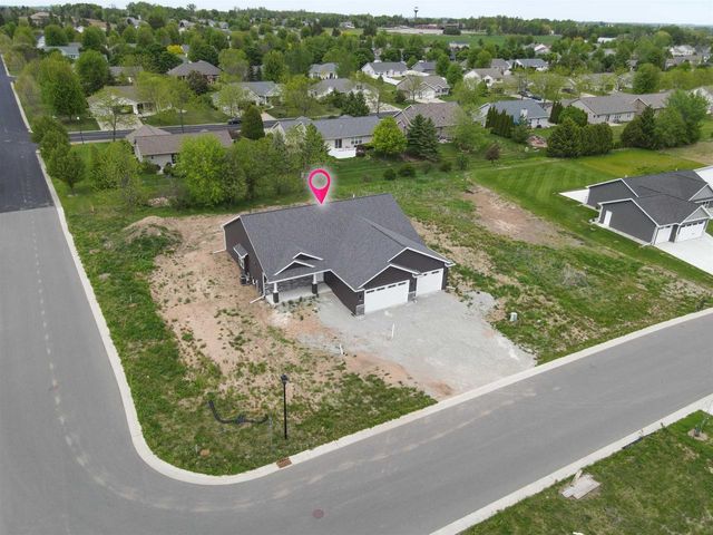 W7097 JACLYN LANE, Greenville, WI 54942
