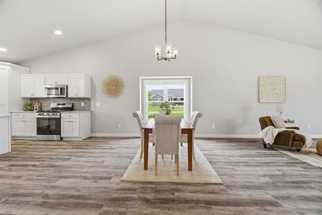 W7097 JACLYN LANE, Greenville, WI 54942
